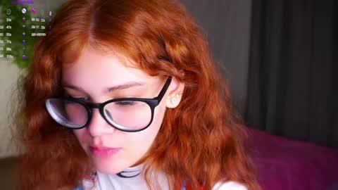 lina online show from May 7, 1:51 pm