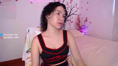 Karolina 3 online show from September 21, 2:32 pm