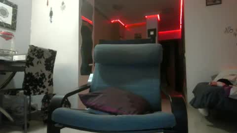 karolstar888 online show from July 1, 2:53 am