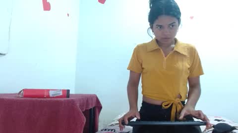 karol online show from February 7, 2:09 pm