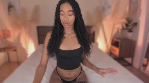 Kary Moon online show from March 18, 10:04 pm