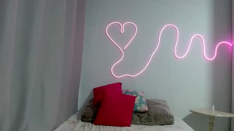 Tamires e Maicon online show from January 27, 11:43 pm