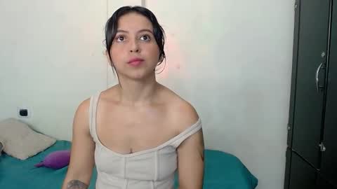 Kasandra  online show from November 18, 7:50 pm