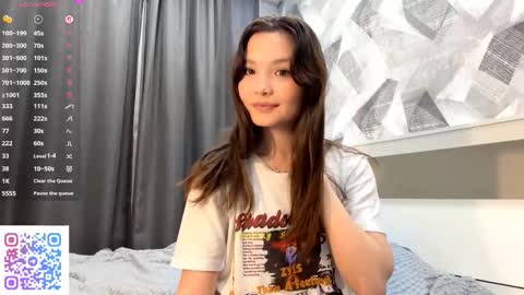 Snapshot of kassandrataulbee chatting on October 20, 7:41 pm Kira online show from October 20, 7:41 pm