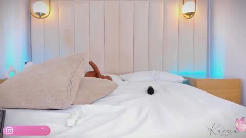 Kassia online show from November 25, 6:45 am