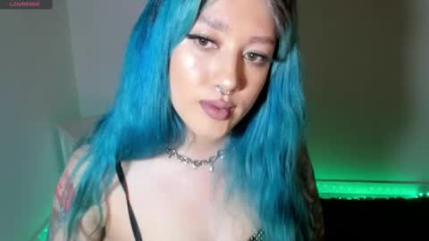 Alicia online show from March 12, 4:30 am