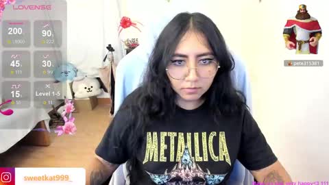 Snapshot of kat_ly_chan chatting on February 13, 7:10 pm Kat       online show from February 13, 7:10 pm