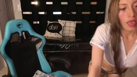 Katalina  online show from May 15, 11:23 pm