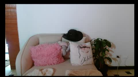 Katalina online show from April 11, 2:16 am