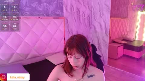 katana_tay online show from March 4, 3:14 am