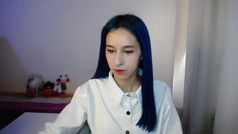 Maca online show from November 12, 2:19 pm