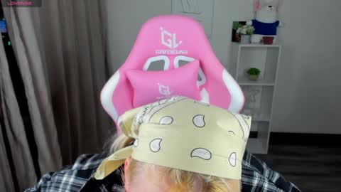 Katarina online show from January 15, 3:50 pm