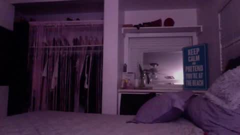 Snapshot of katbrake chatting on October 20, 4:28 am sexykat online show from October 20, 4:28 am