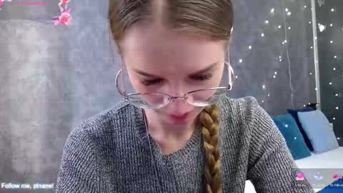 .Be kind and gentle with me and I will do my best for you.   online show from December 15, 12:01 pm