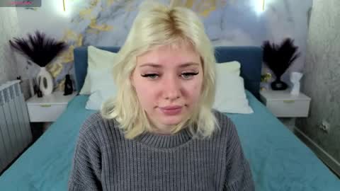 Kate online show from April 6, 1:03 am