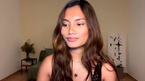 Kate Dami online show from December 6, 3:28 pm