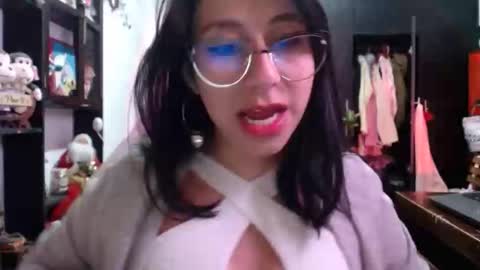 Kateeen18 online show from March 26, 4:18 am