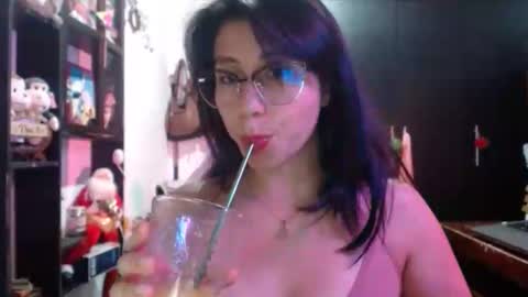 Kateeen18 online show from March 30, 11:49 pm