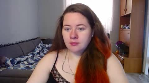 KateeFox online show from March 3, 7:37 am