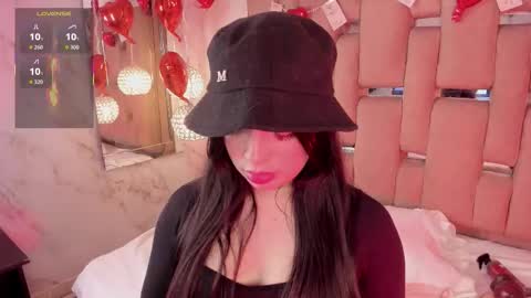 Kate  online show from February 7, 6:05 am