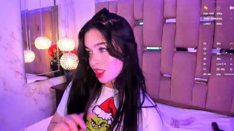 Kate  online show from December 1, 9:02 pm