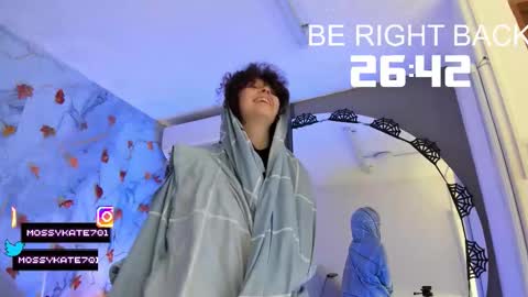 Im Katherine but call me Kate  online show from November 2, 12:38 pm