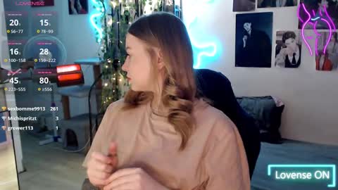 Lisa online show from March 2, 6:16 am