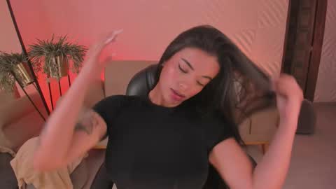 K A T E  online show from March 11, 12:52 pm