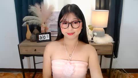 KATE online show from November 6, 7:33 am