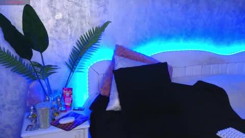 KateyRiva online show from November 14, 7:05 pm