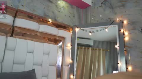 katha_mullerr online show from June 12, 7:46 pm