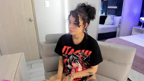 KatheGomez  online show from March 30, 9:09 am