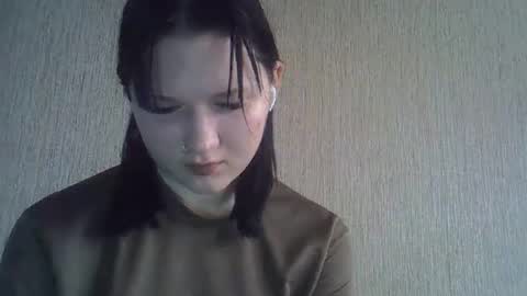 kathrynmason online show from December 1, 9:51 am