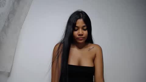 Kathy Pierce online show from January 17, 2:10 am