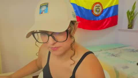 Khaterine online show from May 22, 7:53 pm