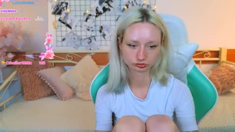 Katia  online show from March 27, 8:26 am