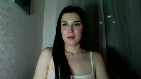 katie_foxi online show from May 17, 10:08 pm