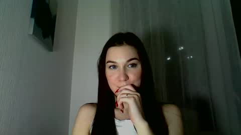 katie_foxi online show from November 15, 8:32 pm