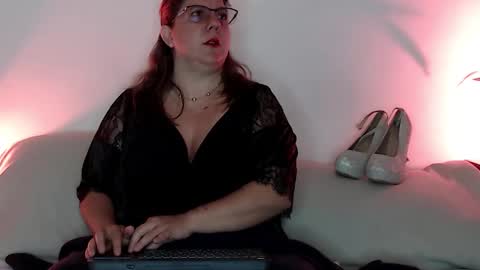 Katherine online show from October 14, 10:18 am