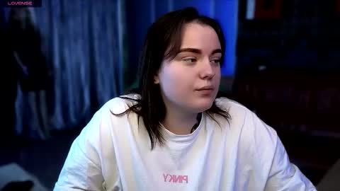 Snapshot of katrinclub chatting on September 19, 5:38 pm Katrin online show from September 19, 5:38 pm