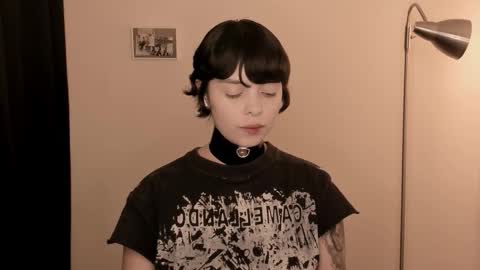 katsuro online show from February 13, 9:18 pm