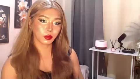 Saisy online show from November 13, 2:25 am