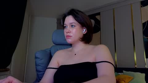 Goddess Katy            VACATION  online show from December 15, 1:12 am