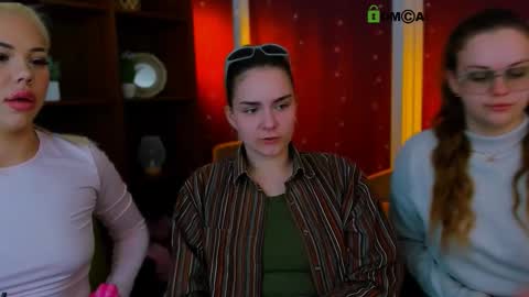 Kat online show from March 27, 6:30 am