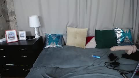 Katty online show from March 5, 2:57 am