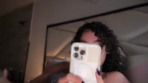 Emily online show from March 28, 10:33 pm