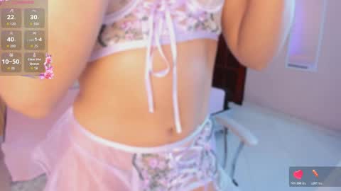 Snapshot of katya_rogerss chatting on October 22, 11:50 pm katya online show from October 22, 11:50 pm