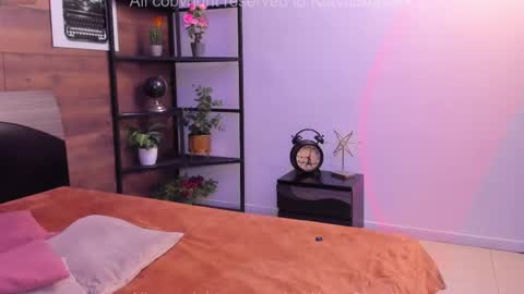 salo  online show from September 18, 4:00 pm