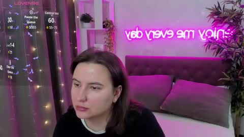 Kate online show from November 5, 6:37 am