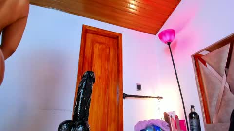 katyortiz online show from June 3, 2:33 pm
